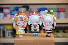 【金鹿鹿改娃】
改娃就好像是装扮游戏~ 我要为更多可爱的娃娃