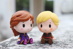 1.📷器材:当然是用单反啦!大光圈/长焦,自然地虚化背景。