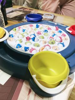 作为和《狐狸旅馆》同系列的作品,《乌贼公寓》一推出便进入了我