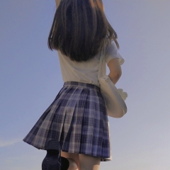 要把开心存起来用来应付苦日子
