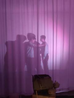 【含剧透】
一眼欲穿，恍如隔世，爱跨时空，亘古不变。

梦萦