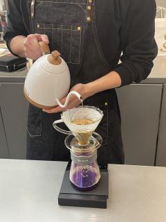 去北京的线下店喝的！没想到出品超棒。
豆子的处理方式是双重厌