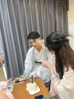 【含剧透】
世间万物皆有命数,唯有这爱,不是命。
最近最火