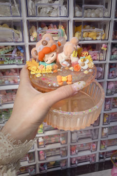 每个娃娃都值得呀～好可爱！睡相甜美！
放床头，陪你入睡，装点