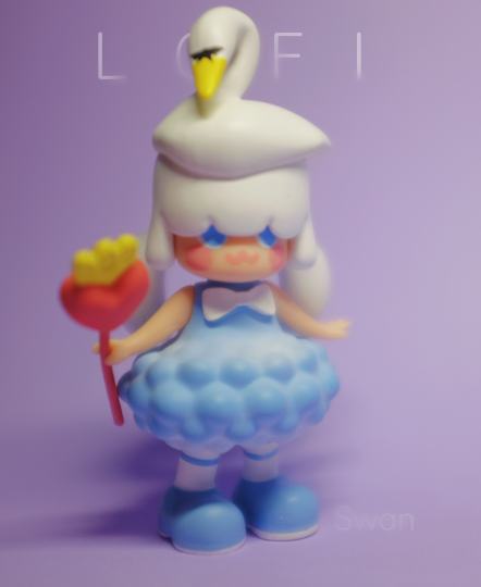 给我的狼妹小天鹅拍个照！狼妹真的真的很可爱！大家快冲！