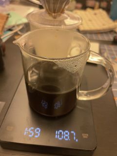 这只豆子来自沃哥的分享 优秀的包装 优秀的插画 一如既往优秀