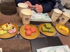 原本我有千言万语，结果轮到我时，无cue词不让说！憋死！以下