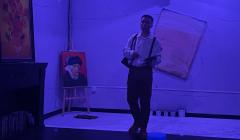 不像传‬统情感‮也本‬非硬核本，更像是人物传‮
记还原立意本