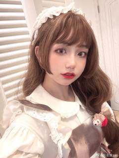 热爱甜款的水瓶座♒️lo娘～彩虹🌈屁一级选手 希望和大家一