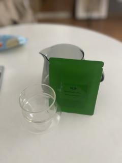 终于来到了柏老师肯尼亚挂耳套装的最后一支
这是一支传统日晒处