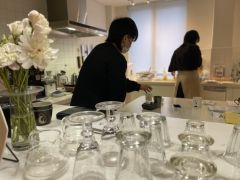 penguin coffee是我很爱的一家工作室
开在一家居