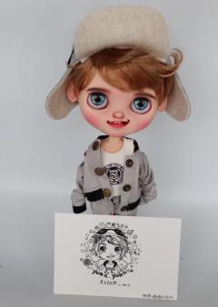 媛媛改娃
2016年第一只blythe小布改娃
2019年开