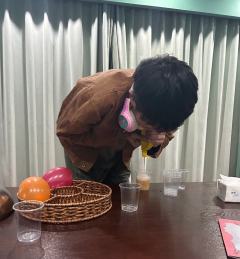 本场卡司——
羌青瓷：阿鹿
奥丁：疯🐶
阿奇：月见
鹿羌羌