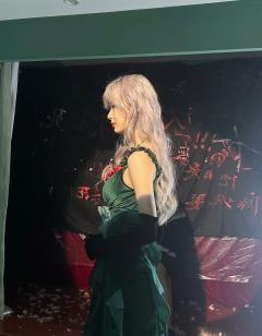 本场卡司——
羌青瓷：阿鹿
奥丁：疯🐶
阿奇：月见
鹿羌羌