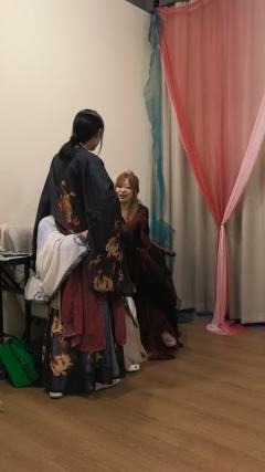 《同枝》
体验角色：落玉
时长：6.5H
体验店家：瞳雀
d
