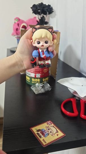 完全没有瑕疵，未拆袋未拆盒！第一次入手Zoraa，妹妹真的超可爱！