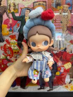 虽然身体有胎记有瑕疵
但无所谓啦
祛魅的唯一方式就是拥有
对