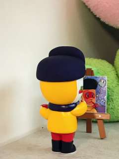 原来是在画画🧐，那没事了