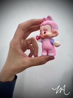 HUROBO
我们班是动物园系列之：

表白兔兔❤️入手