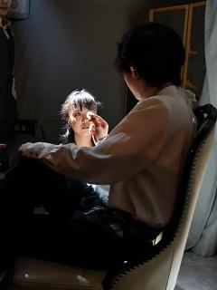 《温床》我的建议是不看任何建议，甚至包括我的，闭眼冲就行

