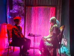 玩，小菲佣真好玩。教父与赢家永不为敌，里昂·罗得永不失误。 