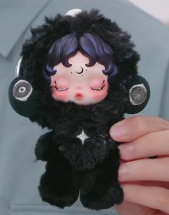 困困你醒醒！！！
好想把它摇醒哈哈哈～我真是太爱它了

幽灵