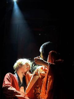 欲缚：你真的是上位者吗？终于有一个可以带脑子玩的情感本了
�