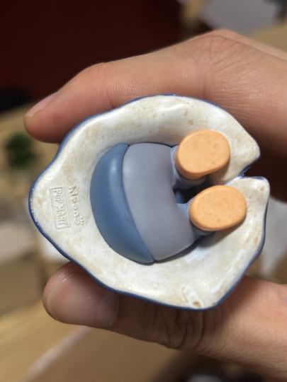 做旧做脏风  直接爆雷  本来看图片觉得很好看  收到手觉得天塌了