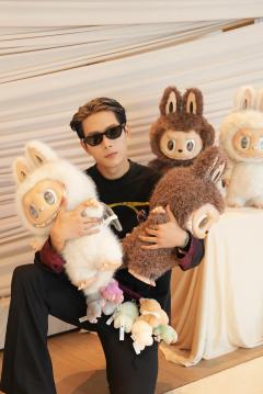 咱都一起跳舞了 当然有合照啦