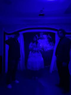 泪儿《多蟲天》测评
地点： MBM旗舰殿
类型：架空/都市/