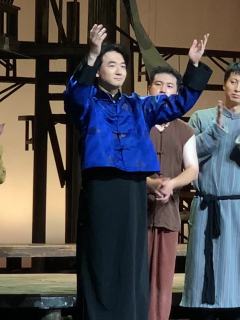 西部无法无天
📍演出场地
虹桥艺术中心
⏰演出时长
约12