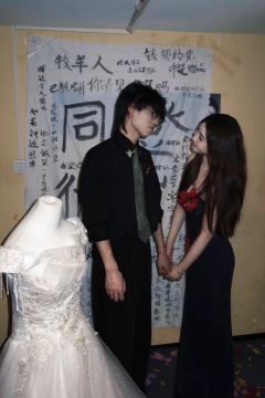 今日演绎dm:
羌青瓷:皮皮(非常好的羌青瓷,很贴皮,很会现