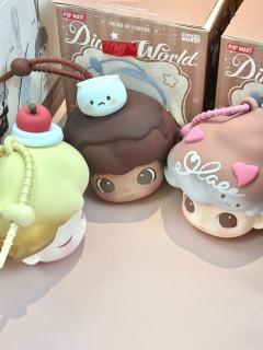 dimoo心动特调系列耳机包，最爱玫瑰情书，希望可以成为大热