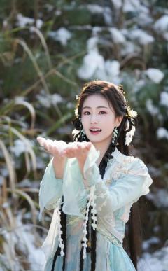 快来投票😘
