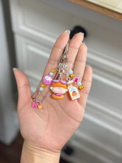 阿玛莉莉丝真的太会了，沙滩泳圈系列让人眼前一亮