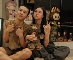 争不过岁月⏳也跑不过时间⏰
唯有以自己喜欢的方式🧸
过好每