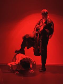 《反骨》,8H。这个本的主线,几乎可以无视,剧情比较寡淡,重