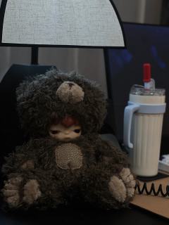 都骂小野这次的搪胶毛绒丑。这边建议直接停产绝版。反正我已经买