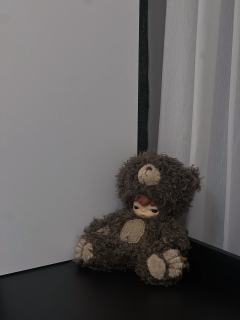 都骂小野这次的搪胶毛绒丑。这边建议直接停产绝版。反正我已经买