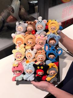 迷你拉布布小娃衣已安排～
