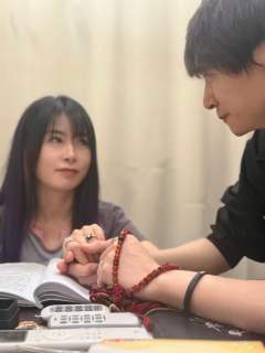 “或许你是假的,我也是假的,但我爱你是真的。”
🎖本场卡