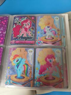 帮我看看这些卡一共多少钱？（除了里面的假卡）求👏👏👏