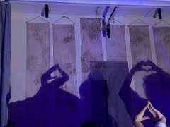 母亲线微哭，蹭到林风儿的线（泪流不止），其他逻辑流程人设还是