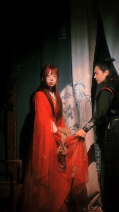 “方圭量世路,芷室养天钧。”
“我即为法,我即为规!”
武