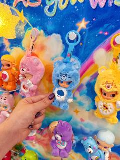 zsiga💗爱心小熊盲盒画‼️走进🧸治愈的世界～
童趣满