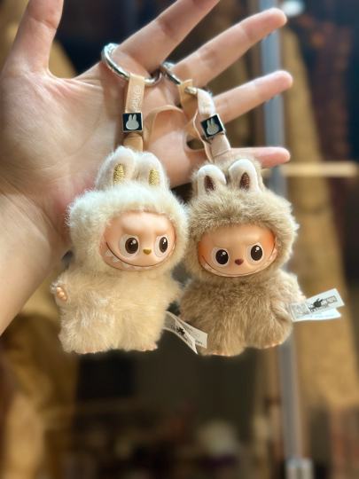 小A和小B搭一起真好看啊有种马卡龙系列豆乳哆哆和太妃糖糖mini版的感觉
