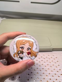 老师们能帮我看看这个是正版还是盗版吗？