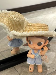 不抱我 我就赖在这不走啦！