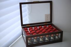 最浪漫的玫瑰留给我自己。