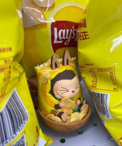 快来看你喜欢哪个口味的薯片！